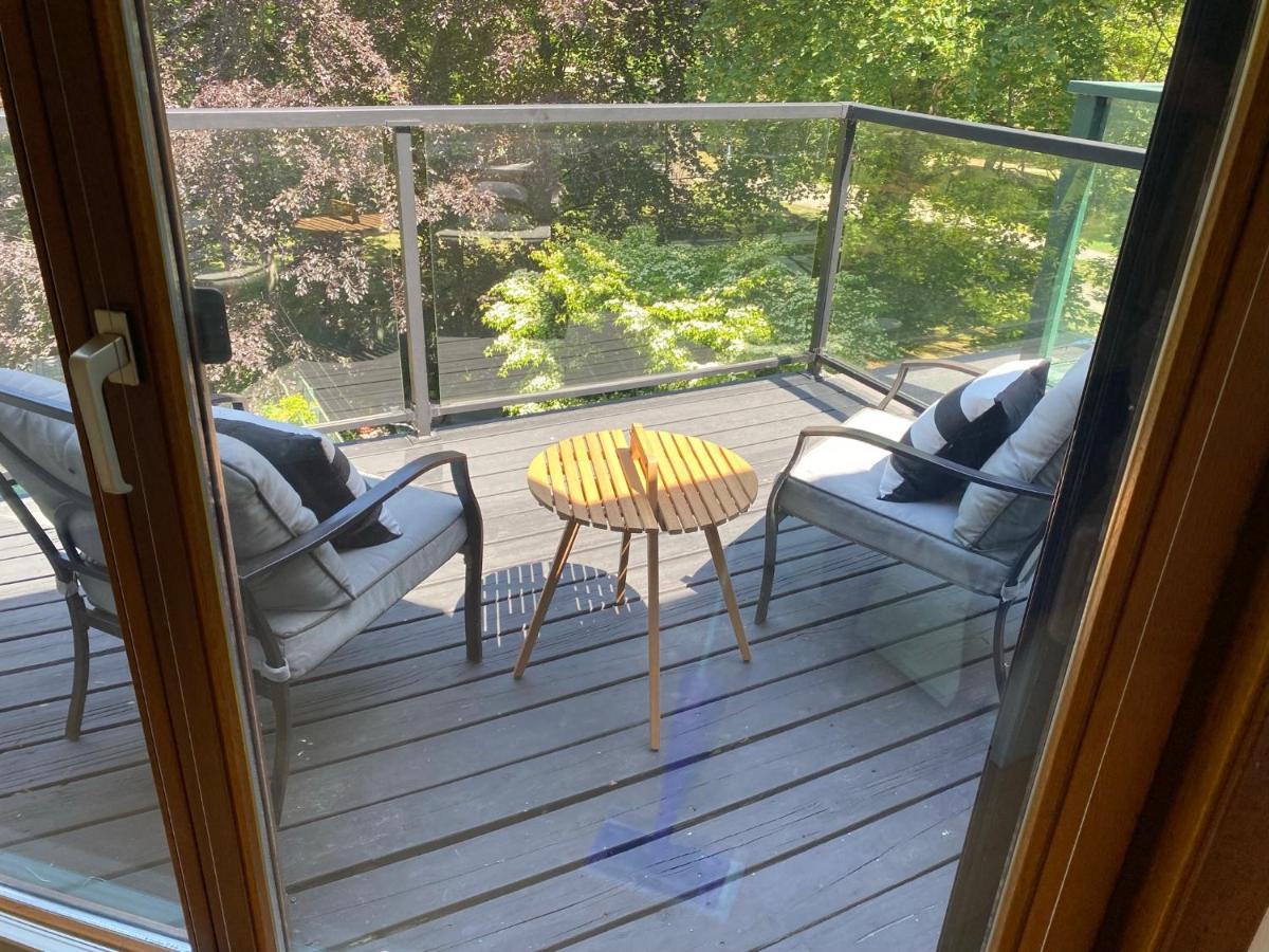 Superb Beach Home:Heated Pool-Hot Tub Open 365Days Toronto Exterior foto