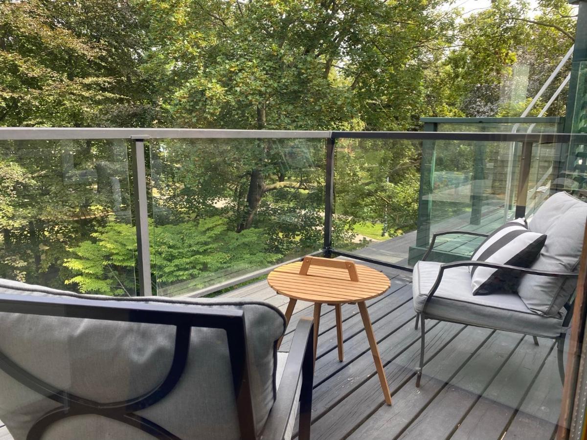 Superb Beach Home:Heated Pool-Hot Tub Open 365Days Toronto Exterior foto